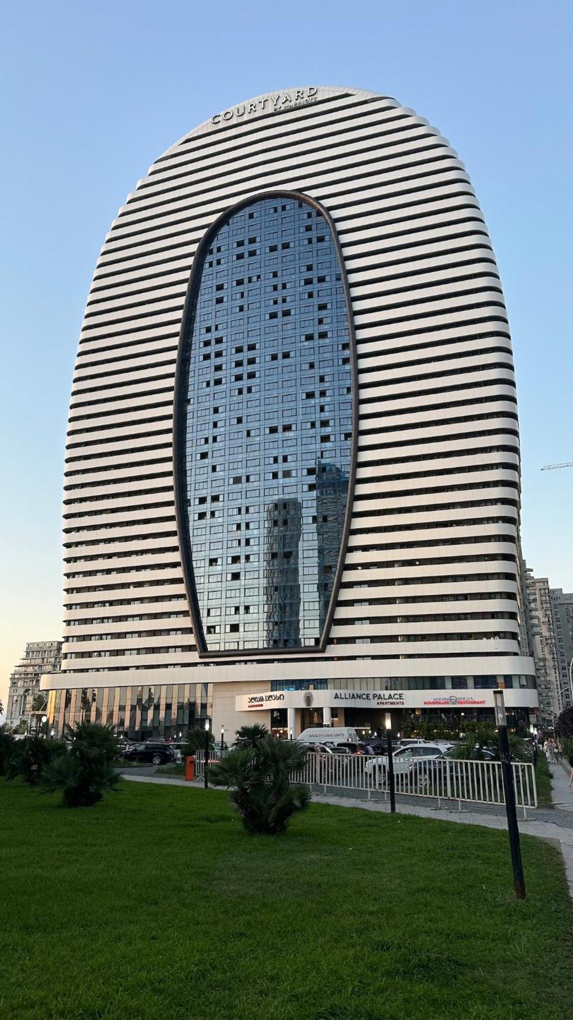 شقة Alliance Palace Seaside باتومي